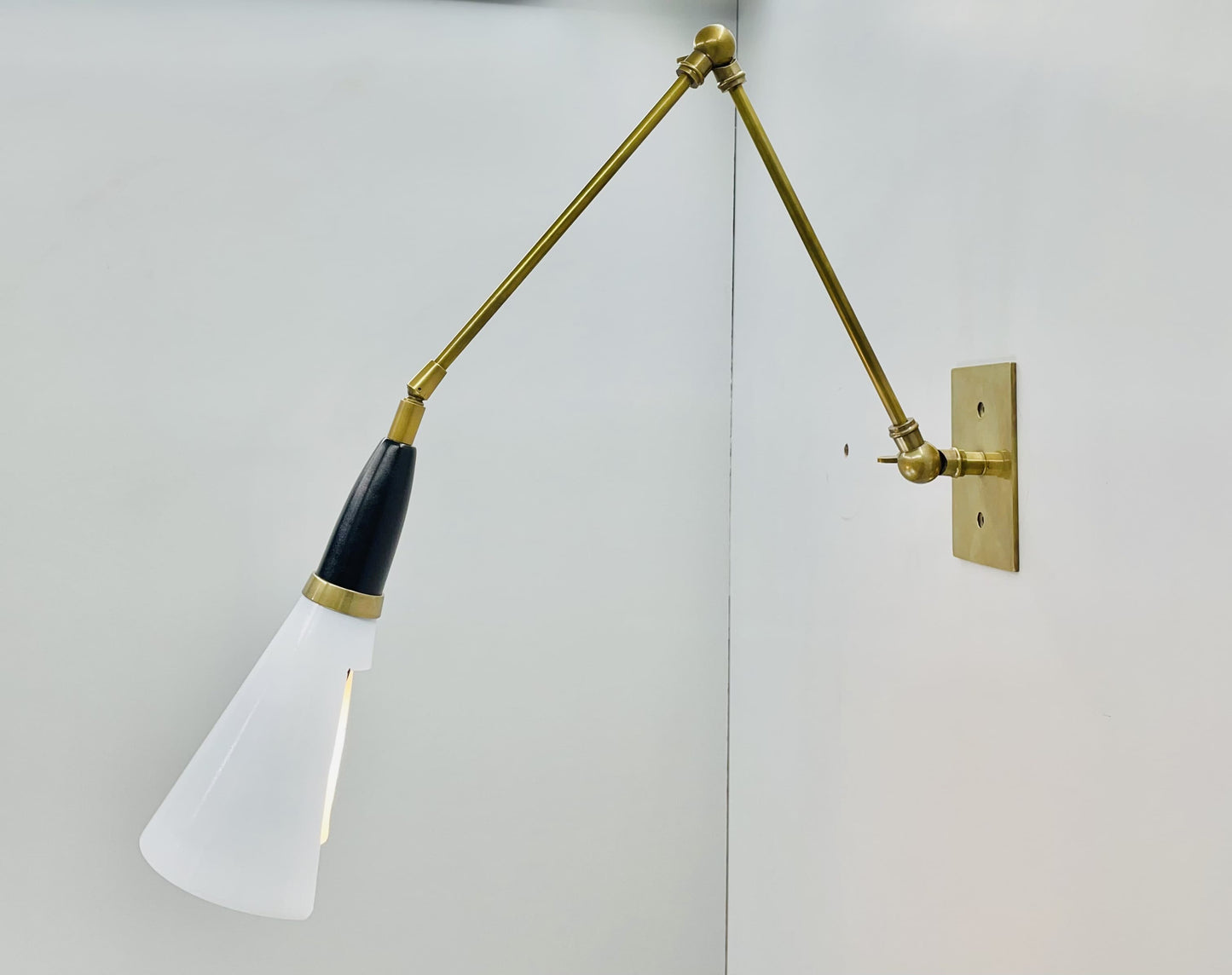 SCICCOSO Brass Wall Lamp GLH Model No. 76 - Global Lights Hub