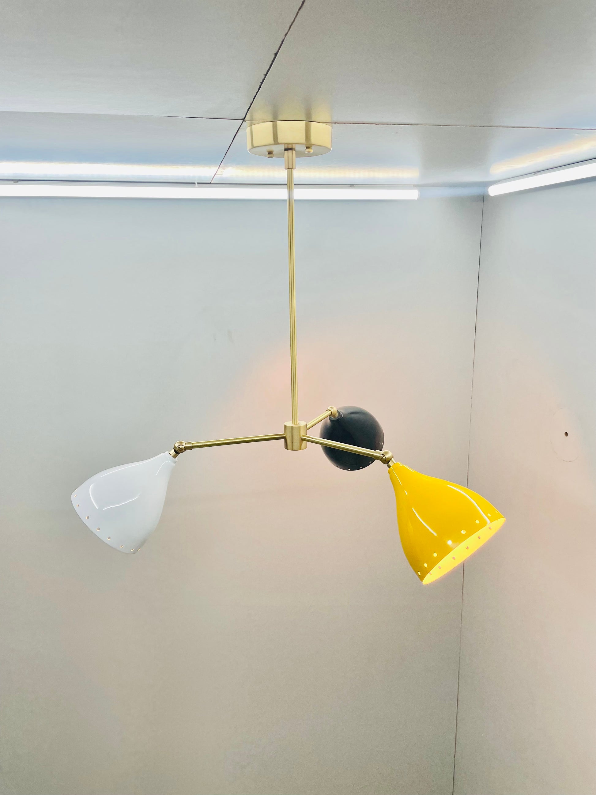 3 Cone Light Mid Century Brass Sputnik chandelier light Fixture - Global Lights Hub