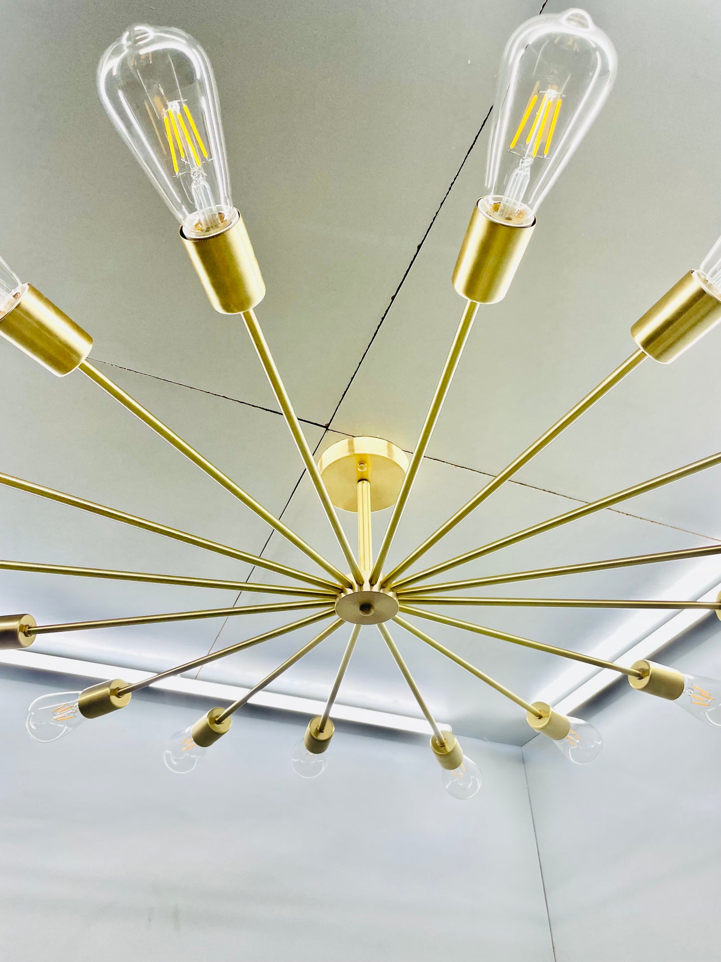 Global Lights Hub 16 Lights/Arms Large Sputnik Brass Chandelier Stilnovo Style - Global Lights Hub