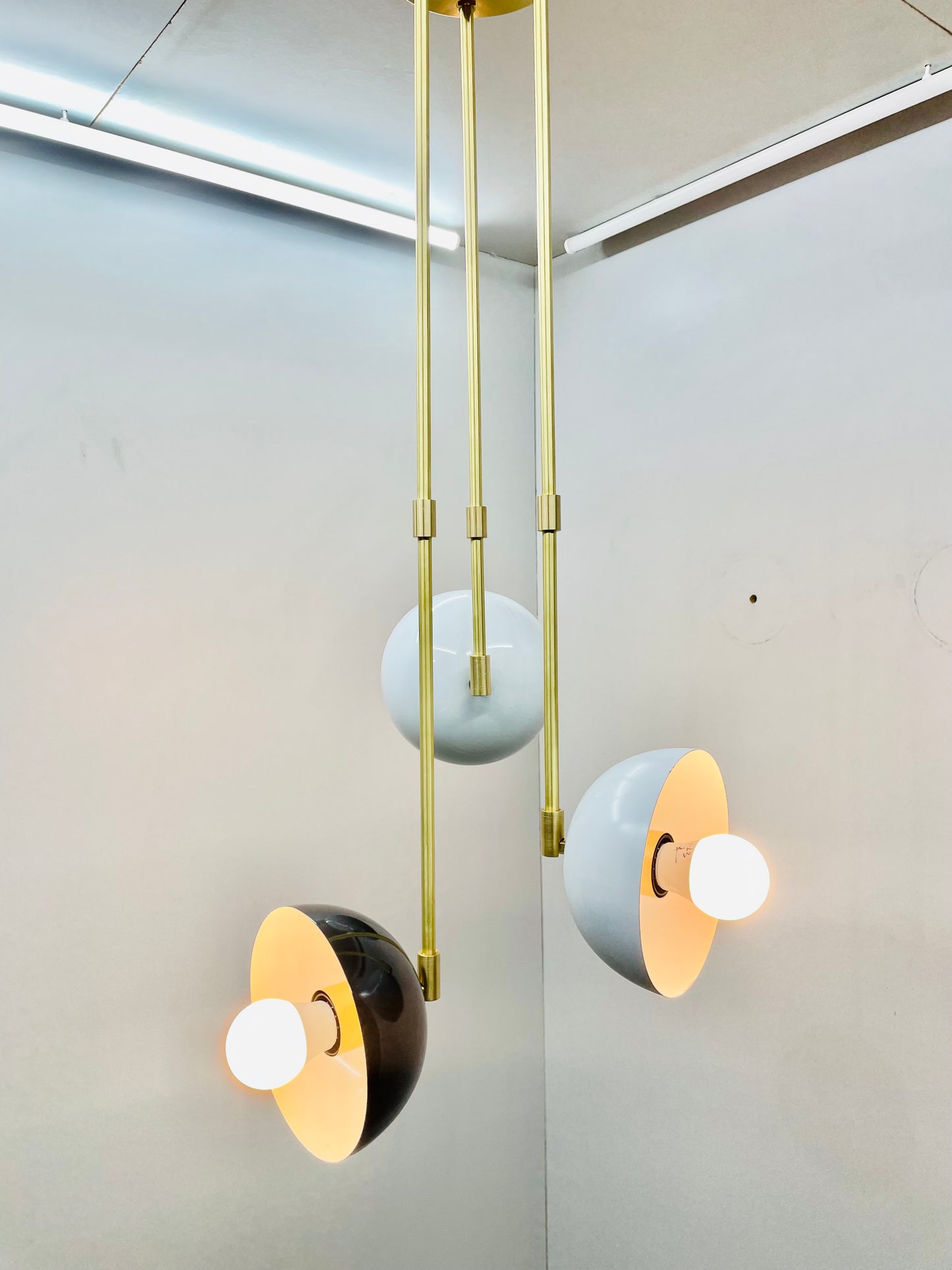 3 Cone Mid Century Modern Sputnik Chandelier Light Fixture - Global Lights Hub