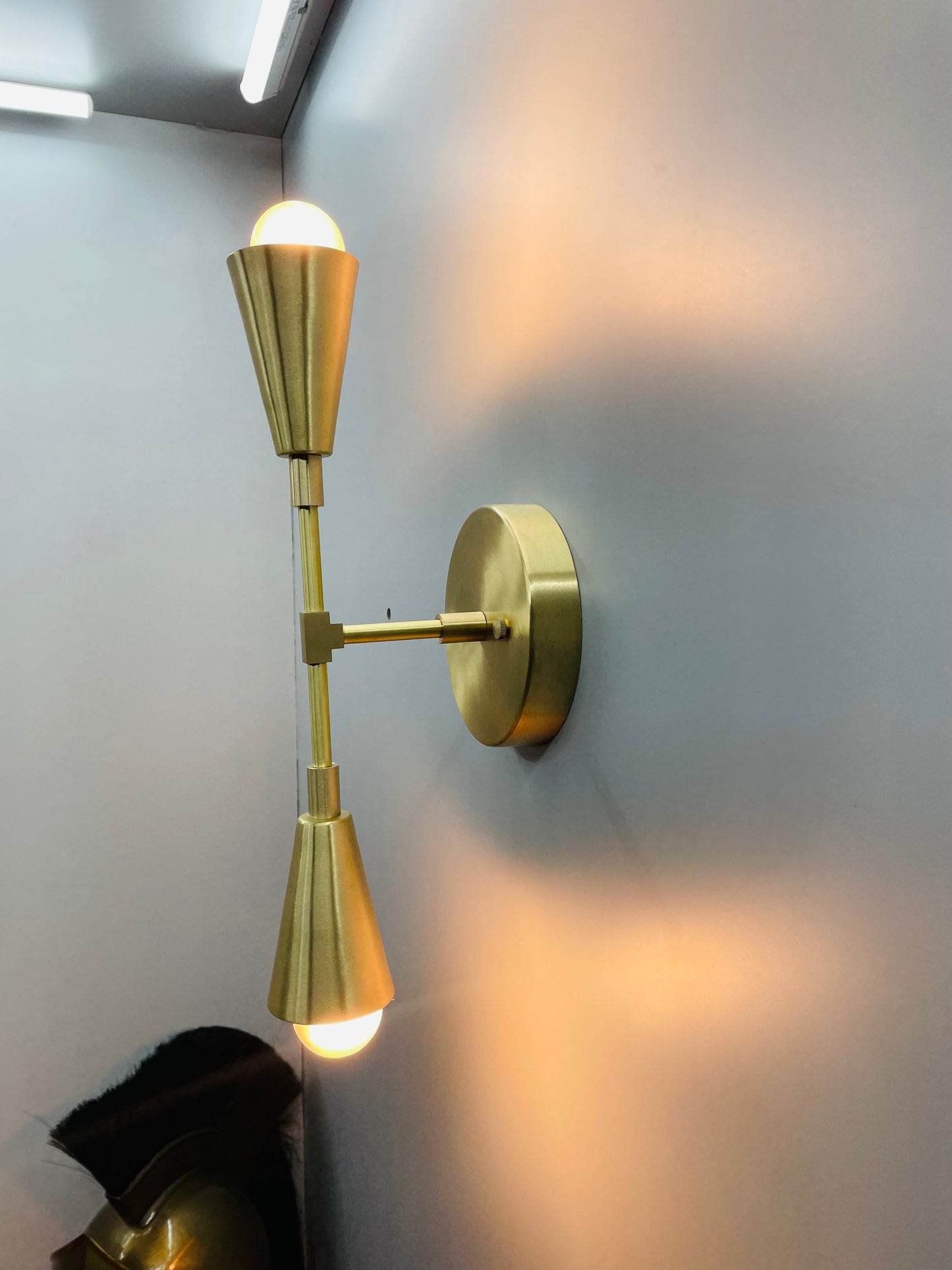 Mid Century Stilnovo Wall Light Lamp - Vintage Inspired Design